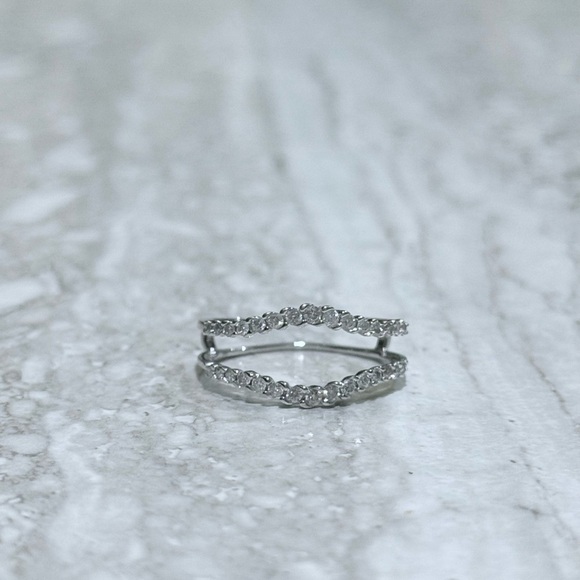 ✨ 1.50 CTTW Diamond Ring & Enhancer Set | 14KT White Gold | Size 7 ✨ - Picture 8 of 9